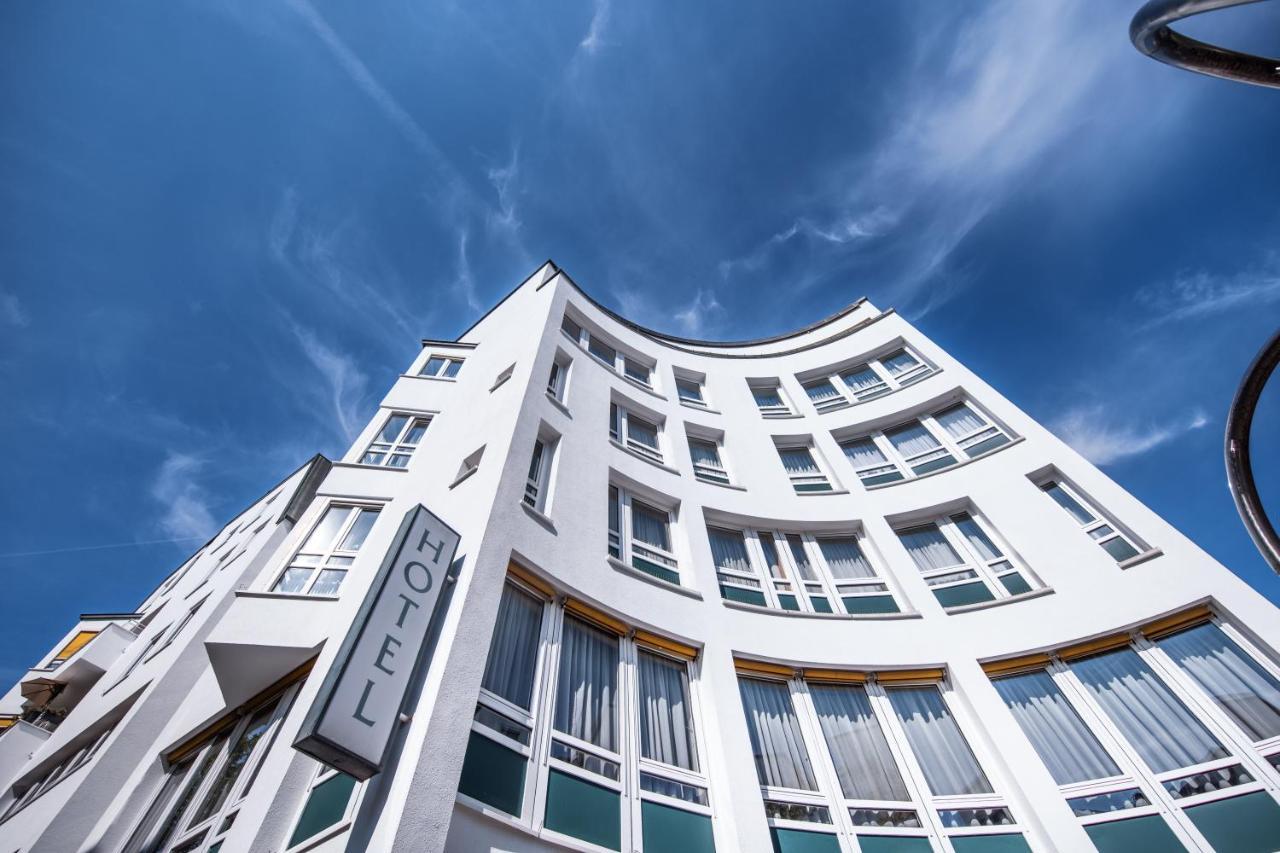 Aspire Elements Wiedereröffnung 14 März 2022 Reutlingen Exterior foto